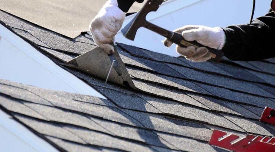 Professional gutter cleaning in Washington, VT